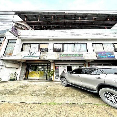 Oyo 910 Sabaidee Suites Mandaue City Exterior photo